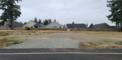 2214 95th Avenue Ct E, Edgewood