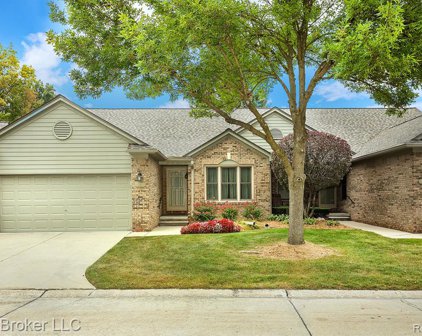 4433 NUTMEG, Warren