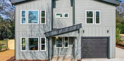2724 Phillips  Avenue, Charlotte