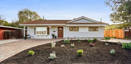 1132 Holmes Avenue, Campbell