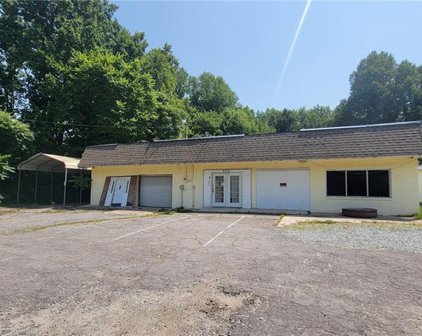 2370 N NC Highway 150, Lexington