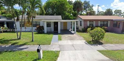 2520 Nw 9th Ct, Fort Lauderdale