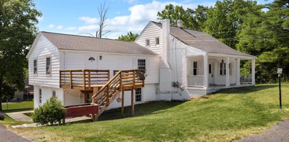 6982 A&B Arden Nollville Rd, Martinsburg