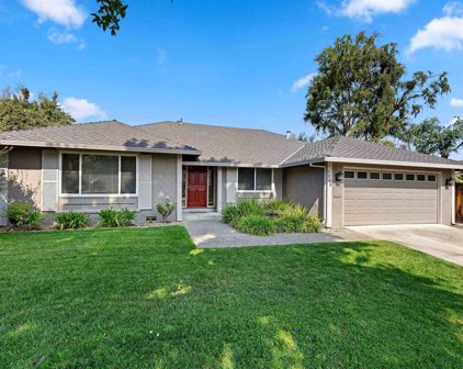 5263 Muirwood Dr, Pleasanton
