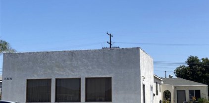 15302 Bellflower Blvd, Bellflower