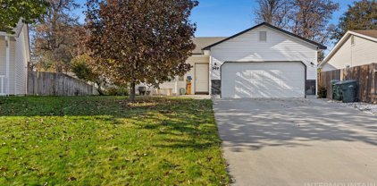 549 N Shady Grove Way, Kuna