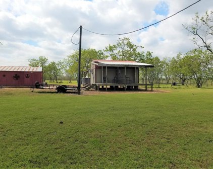 2610 Cr 595, Angleton