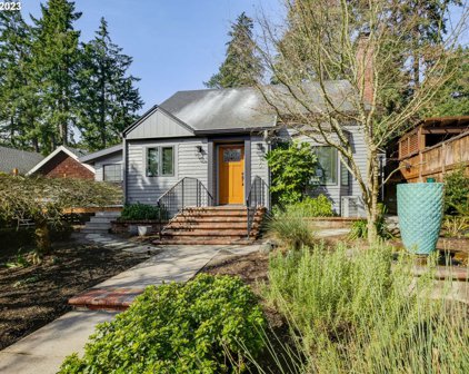 430 9TH ST, Lake Oswego