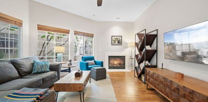 10604  Valley Spring Ln Unit 101, Toluca Lake