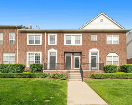 43107 Strand, Sterling Heights