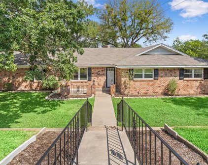 1147 Redondo  Drive, Woodway