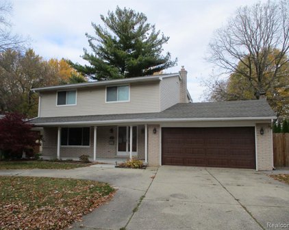 23475 MICHELE, Clinton Twp