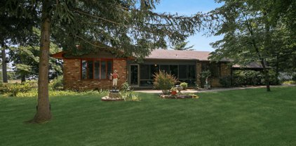246 Sunnyside Road, Lincroft