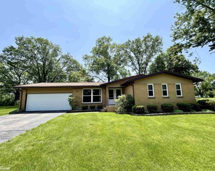 3325  Country Club  Lane, Fort Madison