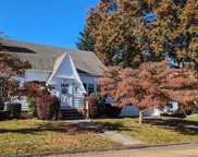 72 Richmond Avenue, West Haven image