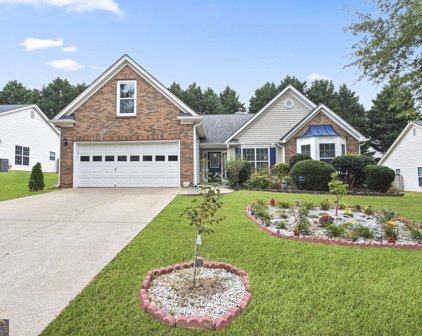 742 Fairmont Park Drive, Dacula