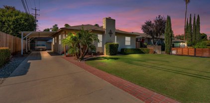 2425 C, Bakersfield