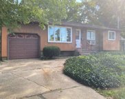 30 Oakland Street, Brentwood image