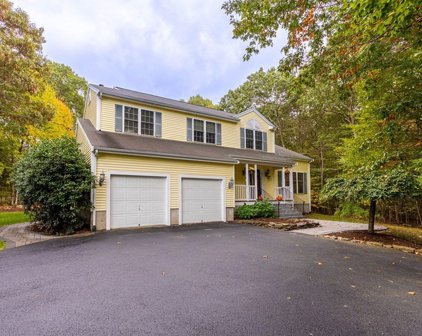 688 Foundry Street, Easton
