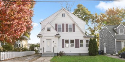 31 Haddon Hill  Road, Cranston
