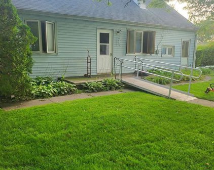 48606 Jefferson Ave., Chesterfield Twp