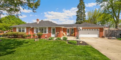 217 E Schick Road, Bloomingdale