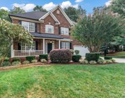 250 Forest Walk  Way, Mooresville image