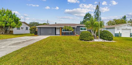 216 16th Avenue Sw, Largo