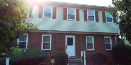 13904 Mapledale Ave, Woodbridge