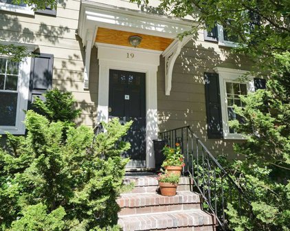 19 Fairmont St, Cambridge