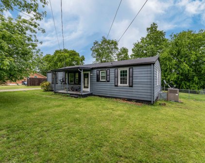 206 River Heights Dr, Columbia