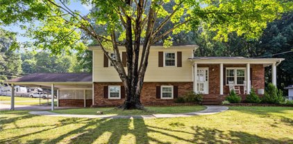 5359 Nestleway Drive, Clemmons