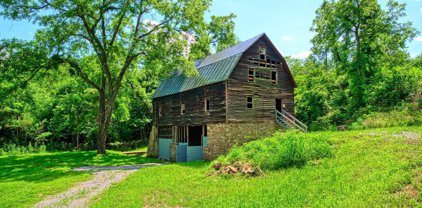 18 Old Mill Rd, Washington