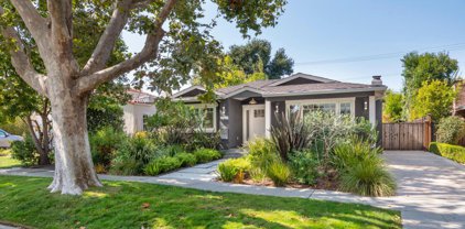 2210 Brewster AVE, Redwood City