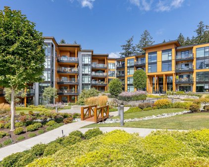 14855 Thrift Avenue Unit 204, White Rock