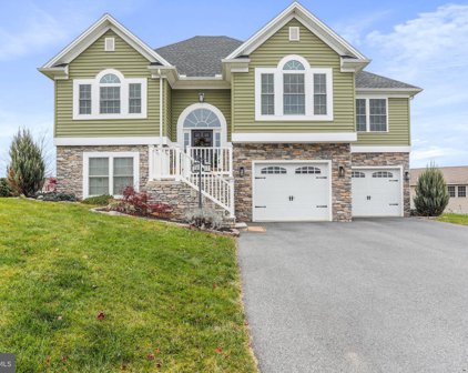 3 Osprey Way, Shippensburg