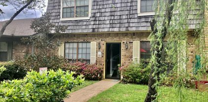 108 VILLA, Troup