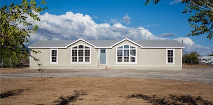 881 Luella Court, Pahrump