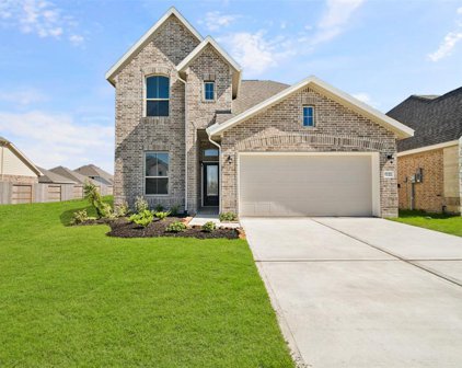 1727 Sun Dial Drive, Angleton