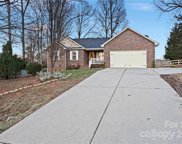 136 Rocky Point  Court, Mooresville image