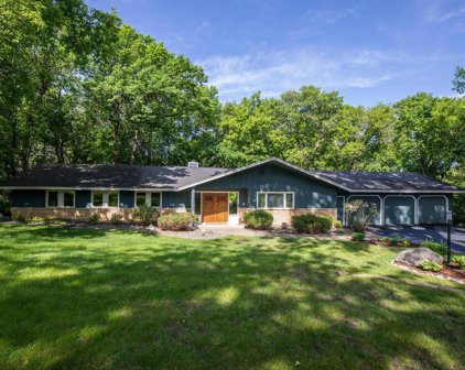 4706 Fairhills Road E, Minnetonka
