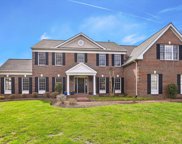 1702 Raleigh Hill Rd, Vienna image
