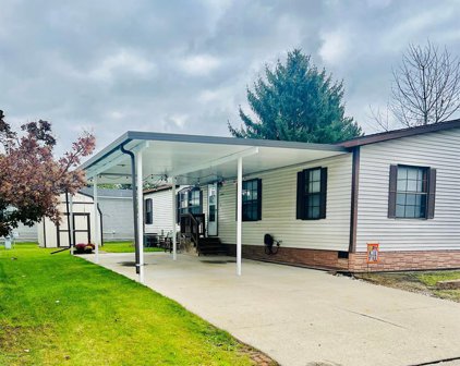 49936 PICCADILLY, Shelby Twp