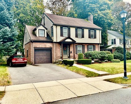 152 Coolidge Rd, Worcester