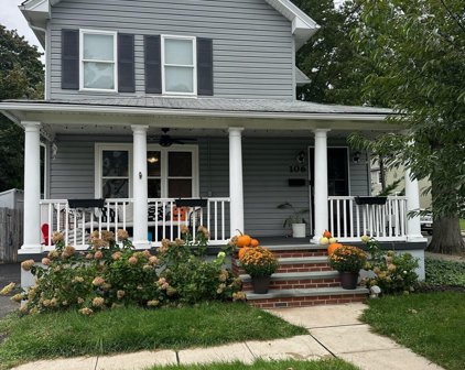 106 Spring Street, Red Bank