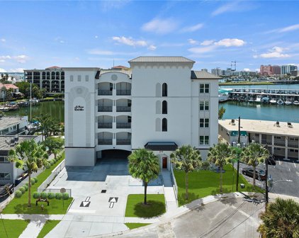 211 Dolphin Point Unit 203, Clearwater