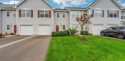 102 Wood Duck Court Unit 1000, Freehold