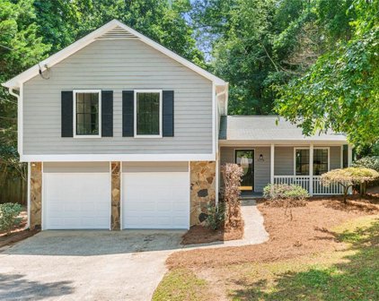 3276 Rollingbrook Way, Duluth