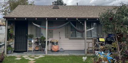6141  Hazeltine Ave, Van Nuys