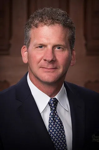 Lee C. Paull IV